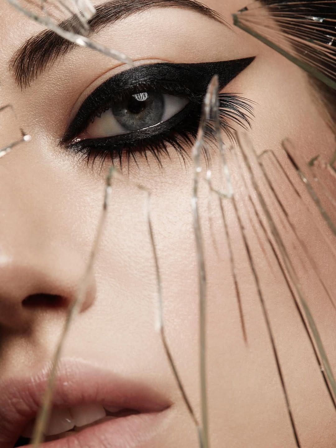 Post 5 by Tina Eisenkrätzer on Instagram (image)