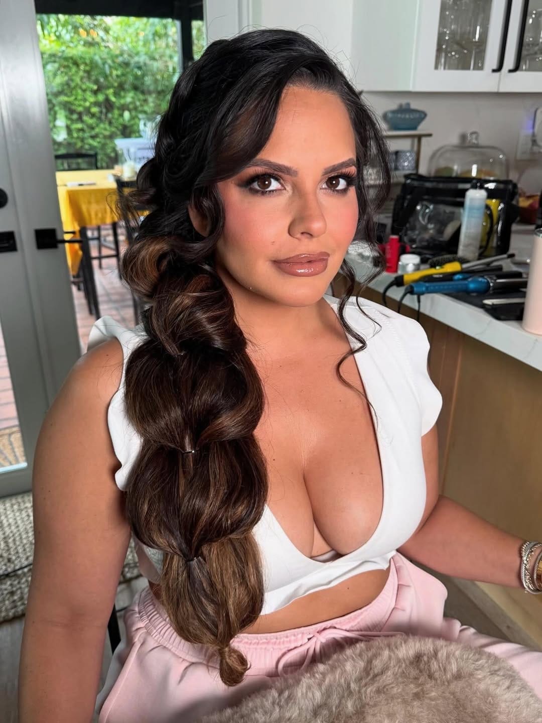 Post 8 by Gabby • Miami Makeup Artist on Instagram (carousel)
