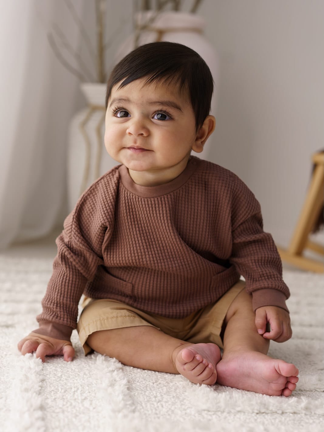 Post 10 by Sydney Newborn Photographer - Reka Choy on Instagram (carousel)