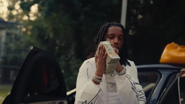 Post 9 by Longmoney Phil on Instagram (video)
