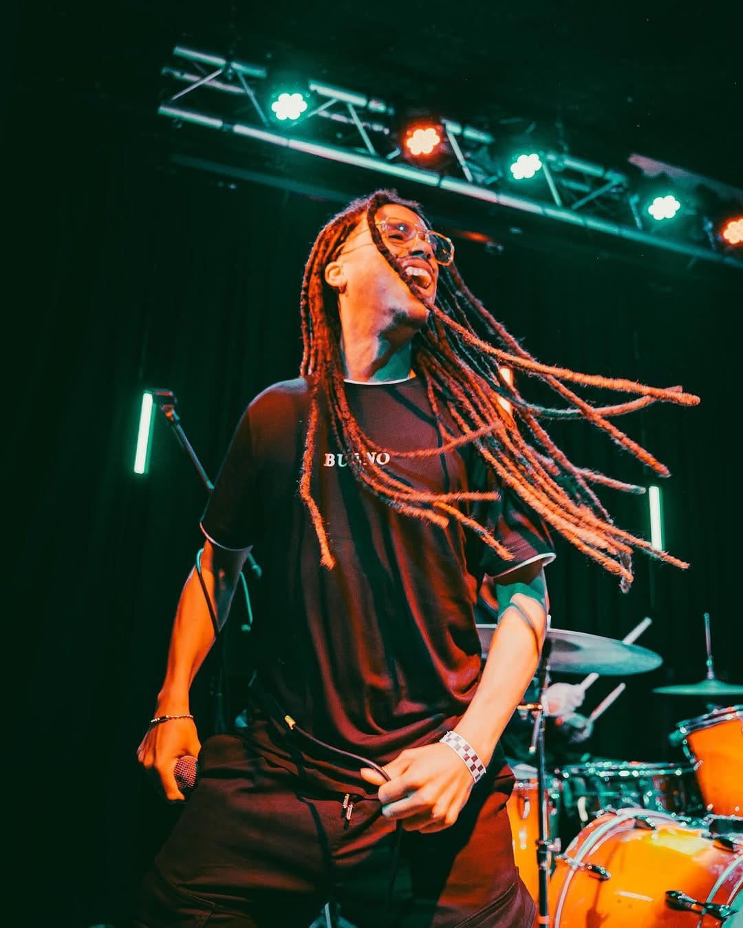 Post 5 by R A F I T A on Instagram (image)