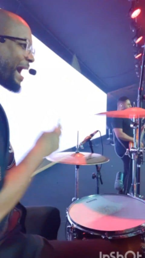 Post 3 by Rafael Magno Black on Instagram (video)