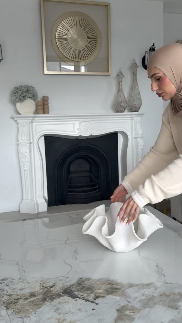 Post 7 by Luxury Homeware on Instagram (video)