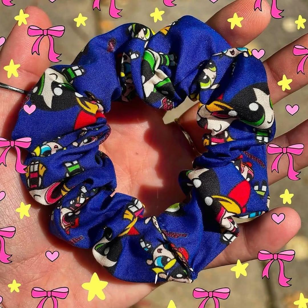 Post 7 by Em’s scrunchies 🦋 on Instagram (image)