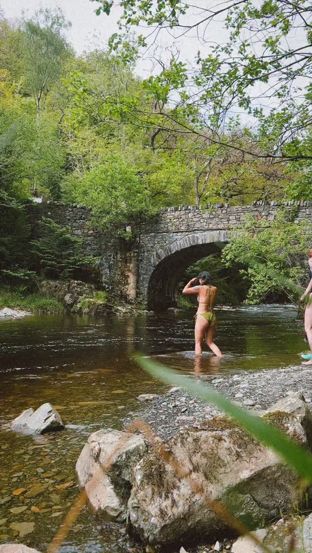 Post 8 by Roisin & Nina 🥾🐾 on Instagram (video)