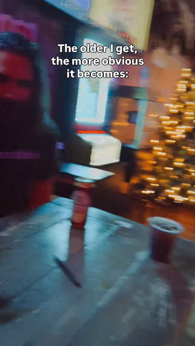 Post 7 by Queer&Feral on Instagram (video)