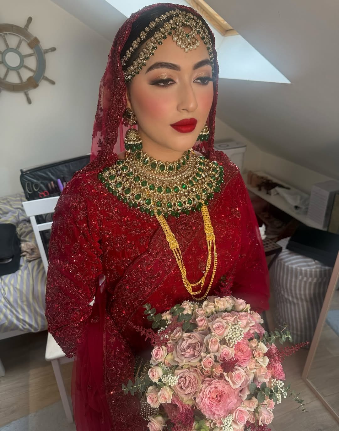 Post 5 by London Bridal Makeup artist & Hijab stylist 10 years Experience on Instagram (image)