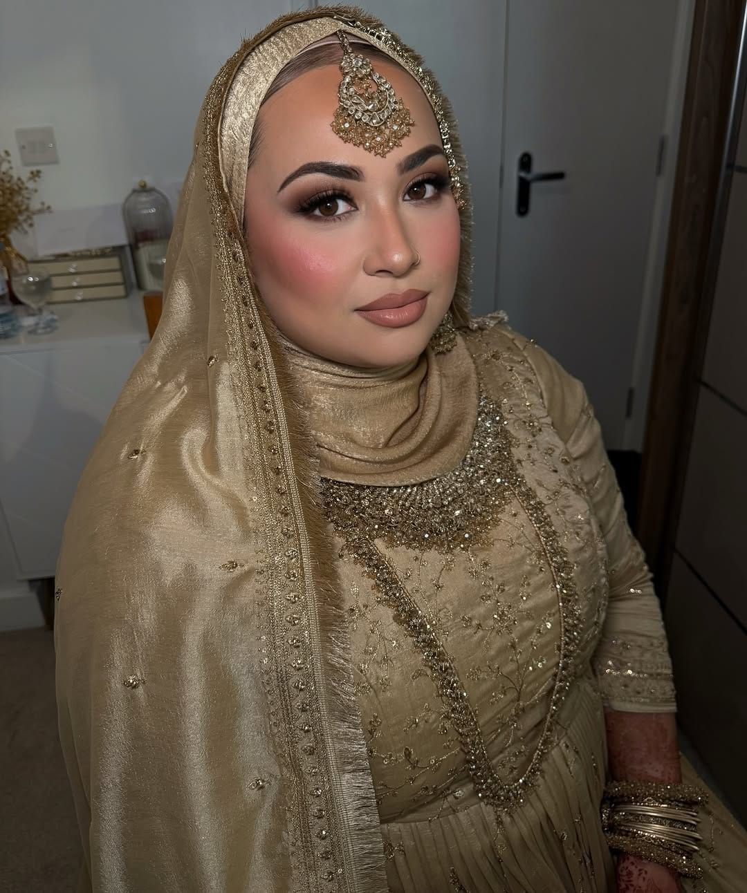 Post 1 by London Bridal Makeup artist & Hijab stylist 10 years Experience on Instagram (image)