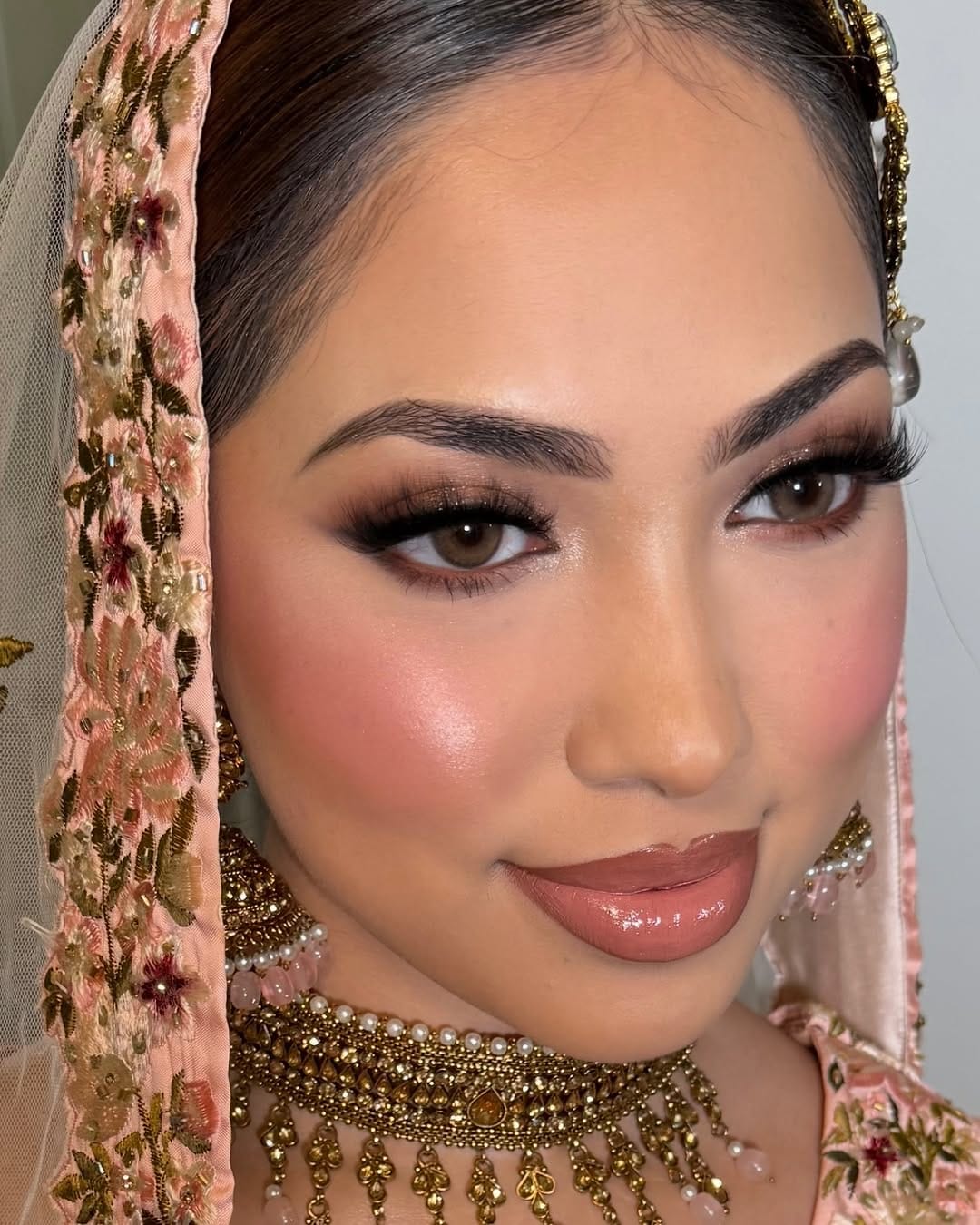 Post 8 by London Bridal Makeup artist & Hijab stylist 10 years Experience on Instagram (image)