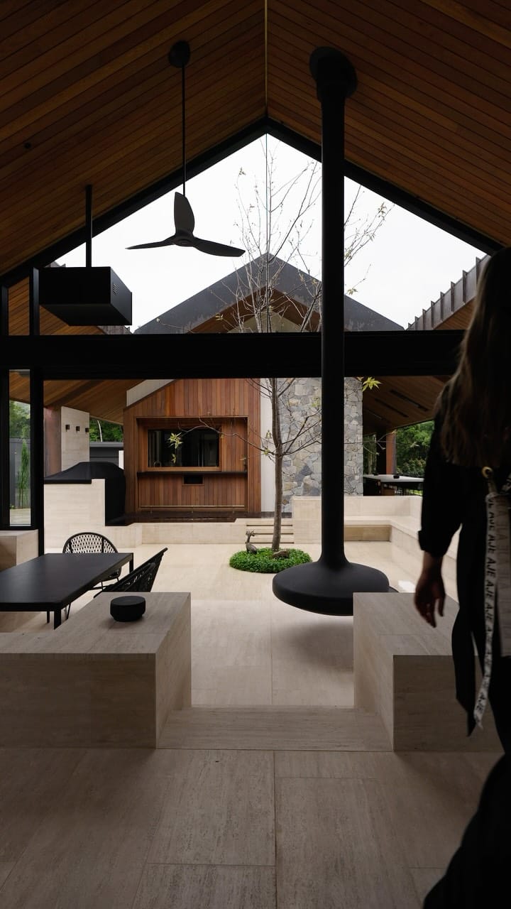 Post 3 by Residence Studio on Instagram (video)