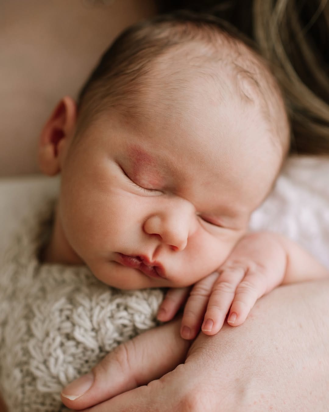 Post 1 by Georgia | Melbourne Newborn Photographer on Instagram (carousel)