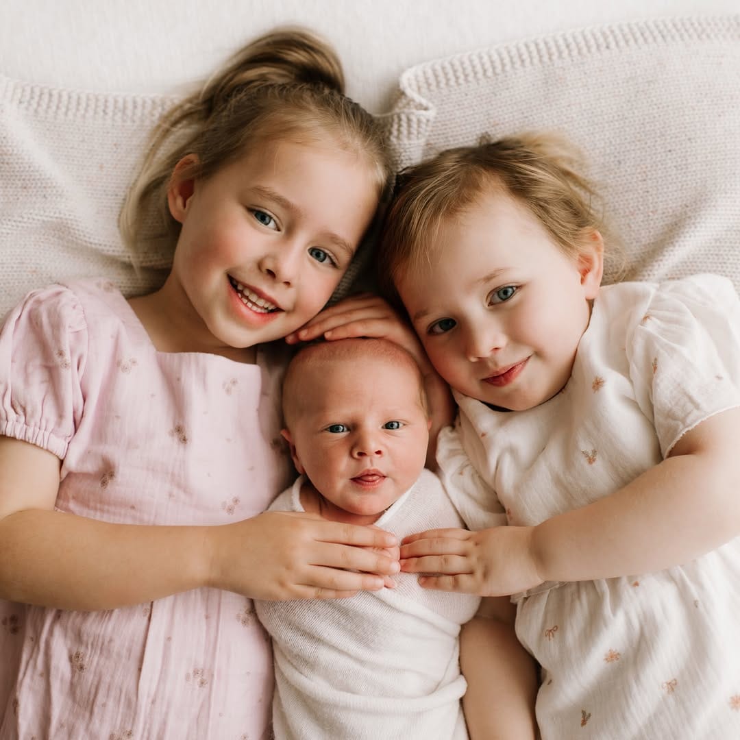 Post 4 by Georgia | Melbourne Newborn Photographer on Instagram (image)