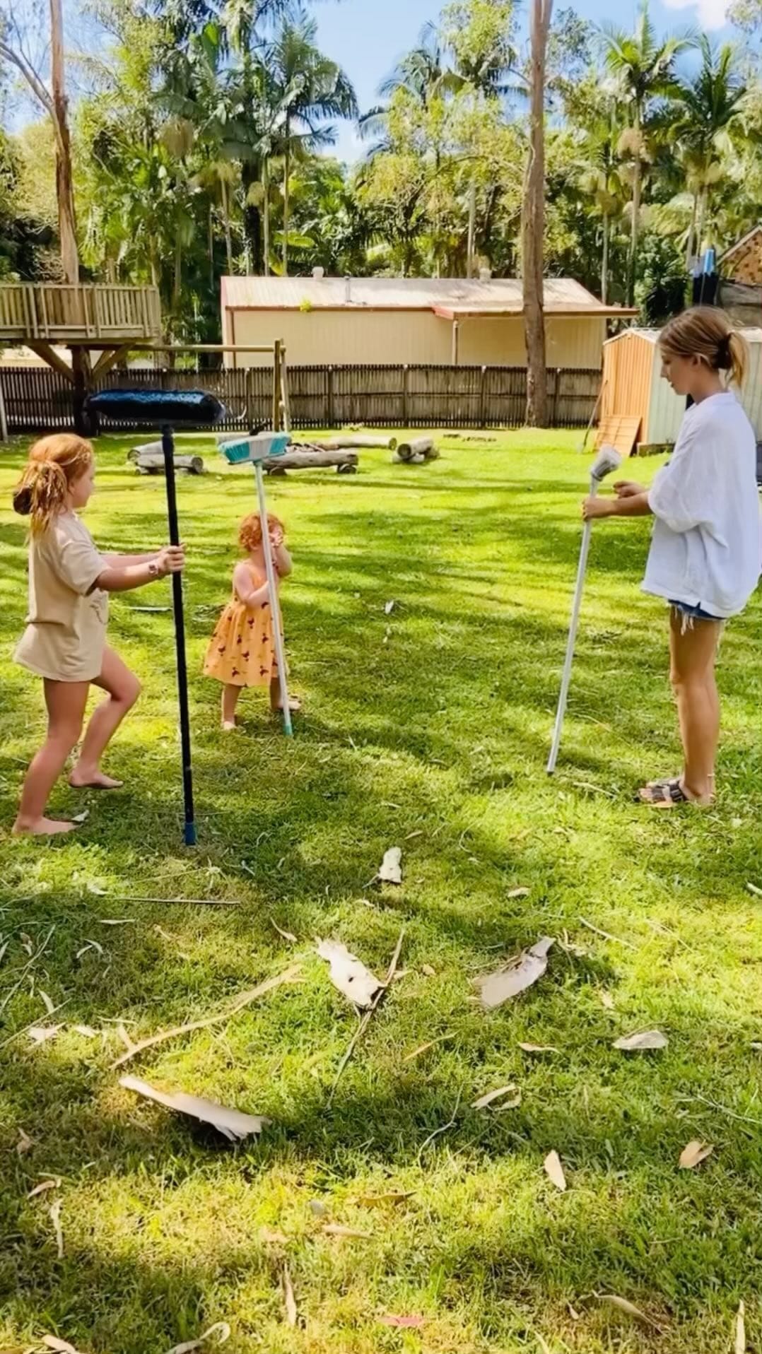 Post 6 by Leesa Tuffnell on Instagram (video)
