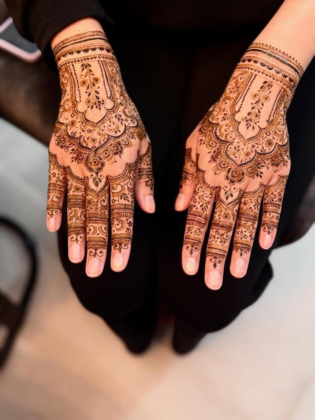 Post 6 by Bridal henna mehndi artist Dewsbury|Batley on Instagram (carousel)