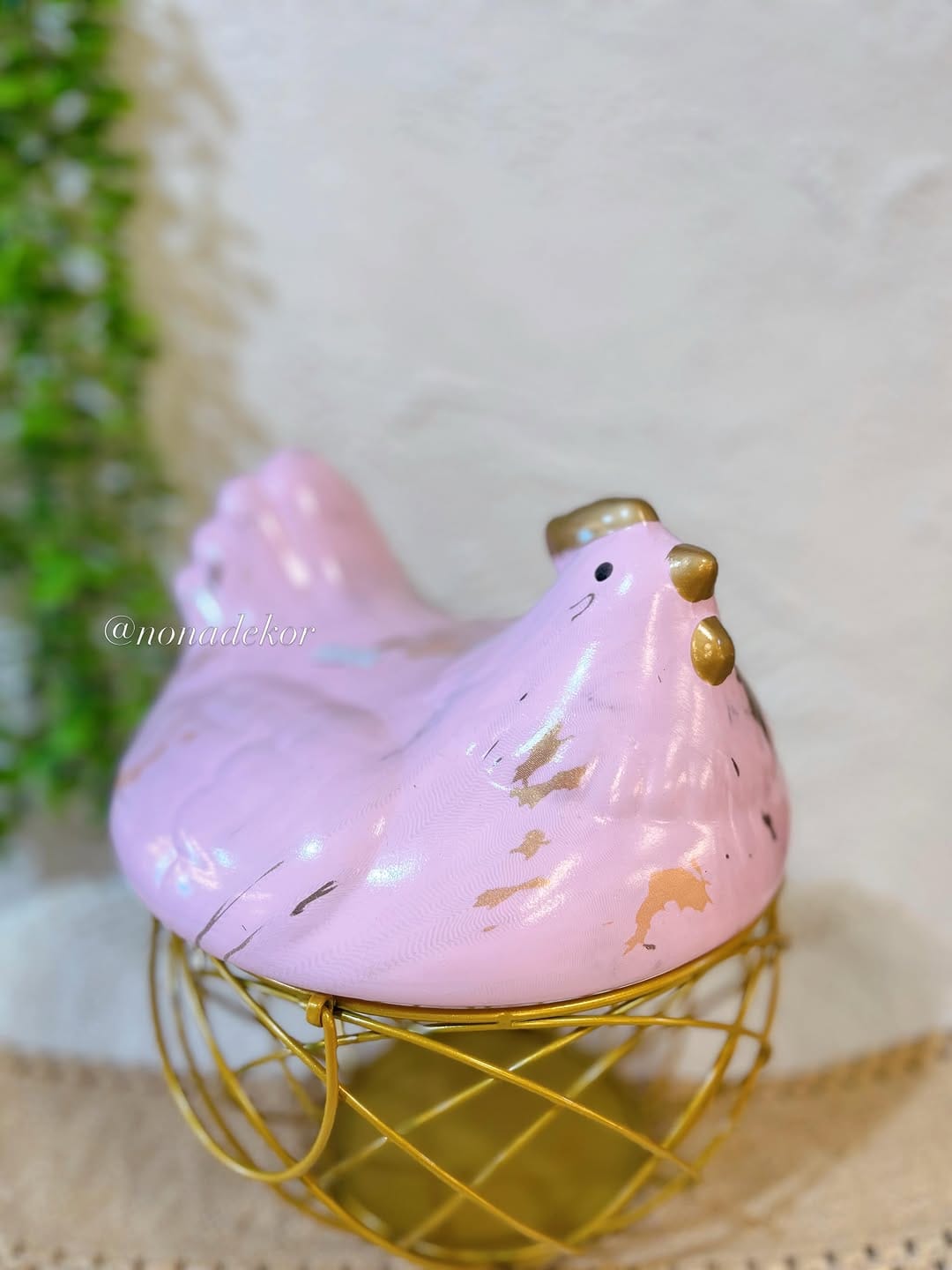 Post 3 by Hampers Lebaran  • Parcel Idul Fitri • Homedecor Sampit on Instagram (carousel)