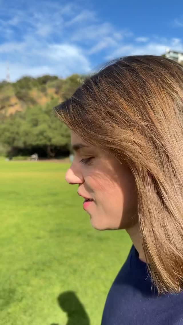 Post 8 by MoniKa on Instagram (video)