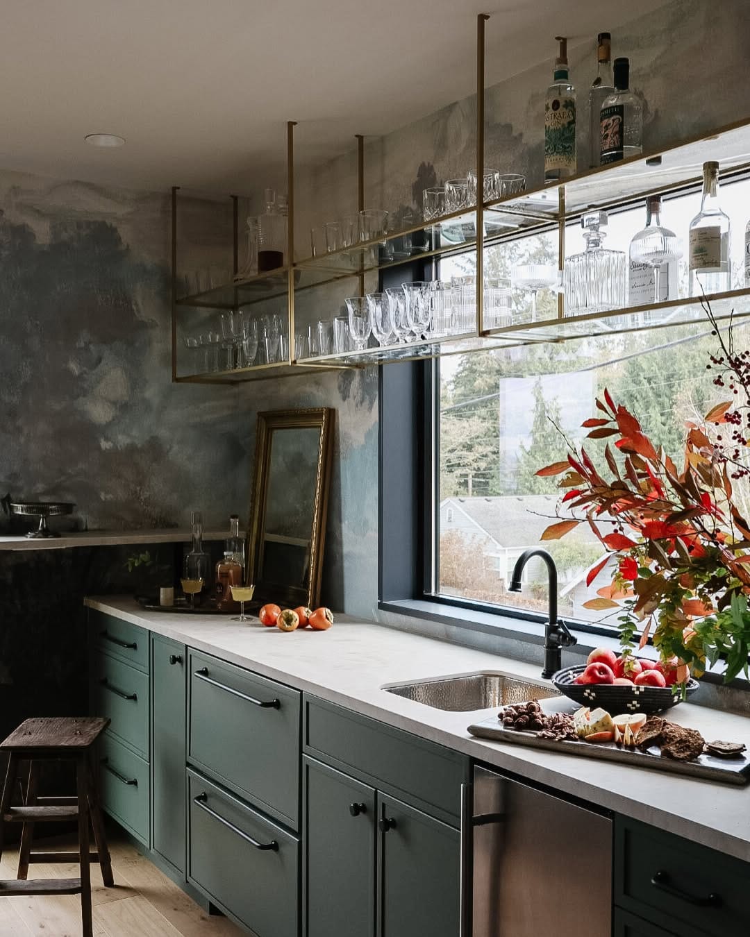 Post 4 by Interior Design Studio on Instagram (image)