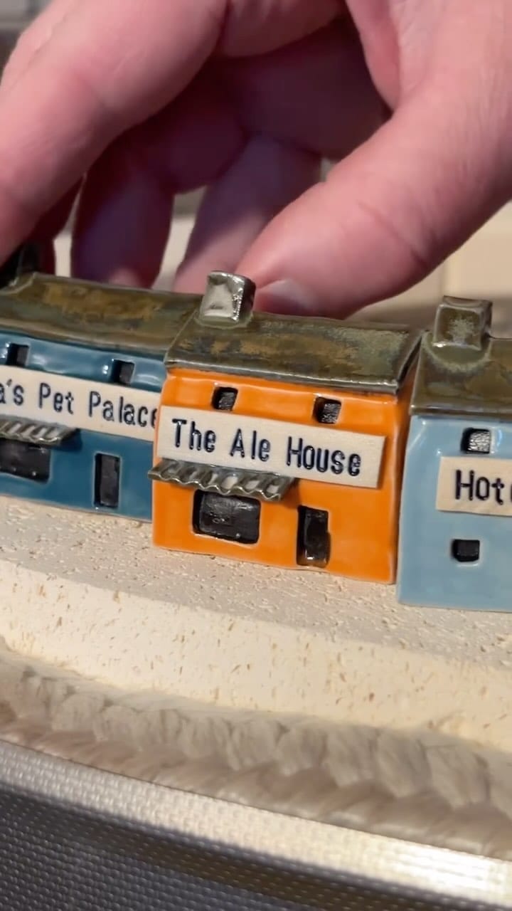 Post 9 by Penny Howarth on Instagram (video)
