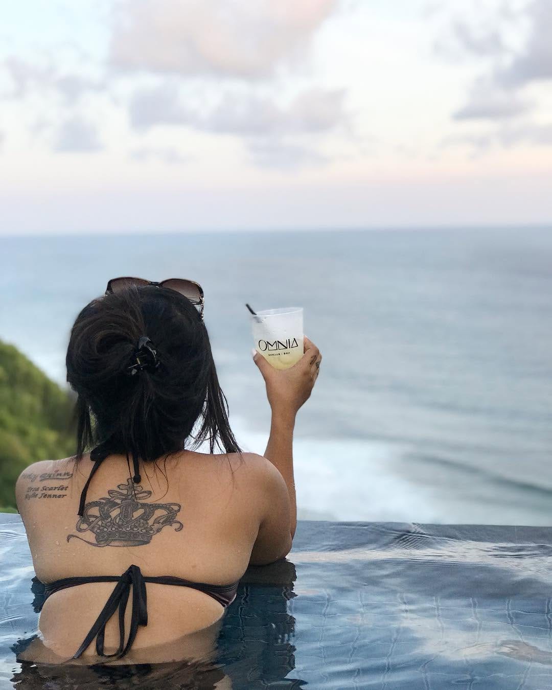 Post 10 by 𝗦 𝗞 𝗬 𝗘 𝗦 𝗔 𝗕 𝗜 𝗟 𝗜 𝗔 on Instagram (image)