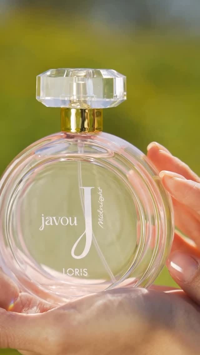 Post 2 by Loris Parfum Berlin on Instagram (video)