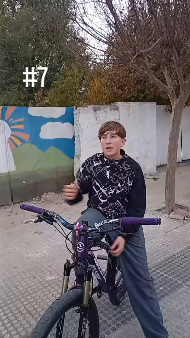 Post 4 by Martin Garrido on Instagram (video)