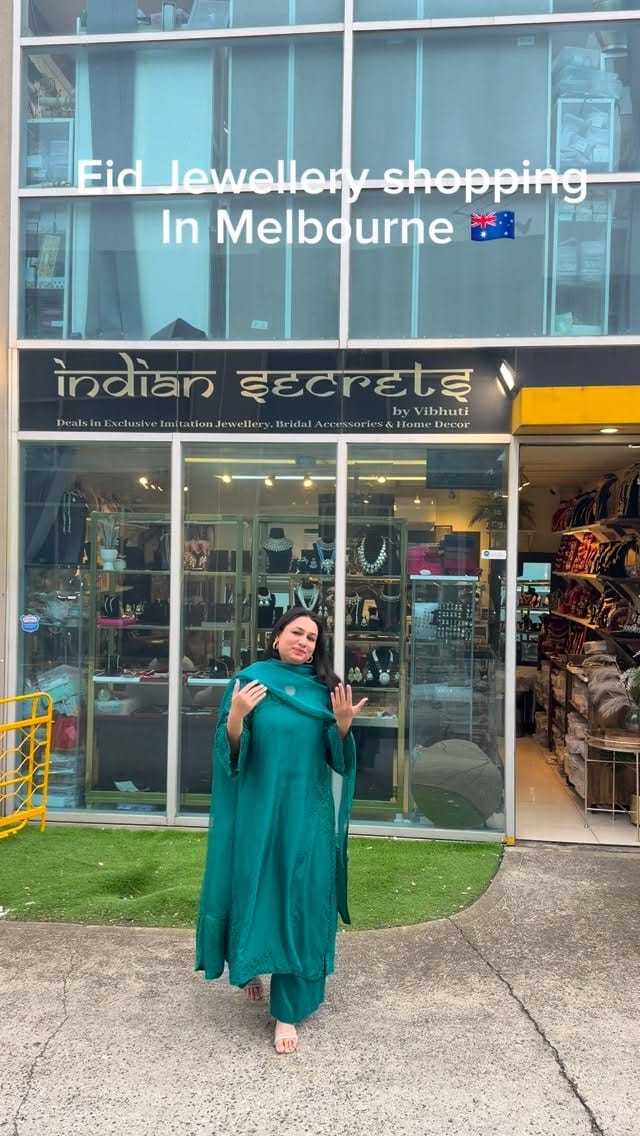 Post 6 by Farheen Shariq on Instagram (video)