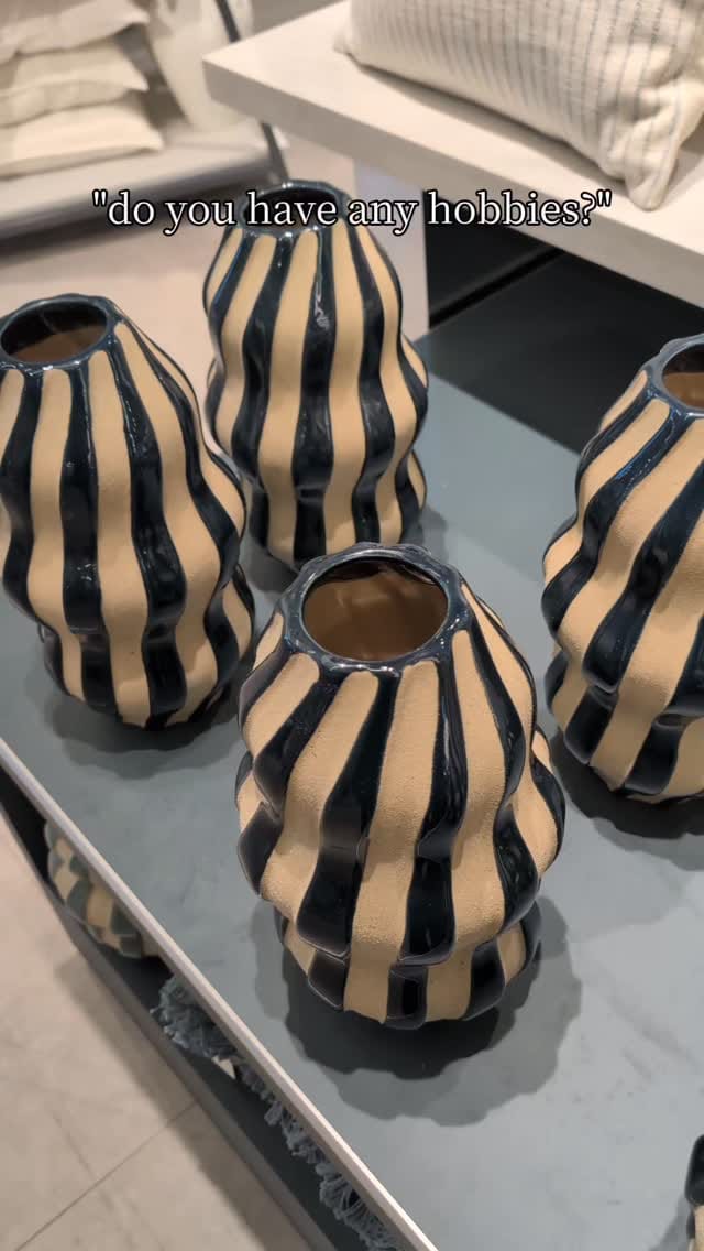 Post 3 by Zoe Everett on Instagram (video)