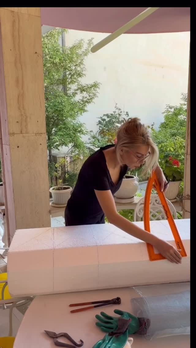 Post 3 by Sevil Badin on Instagram (video)