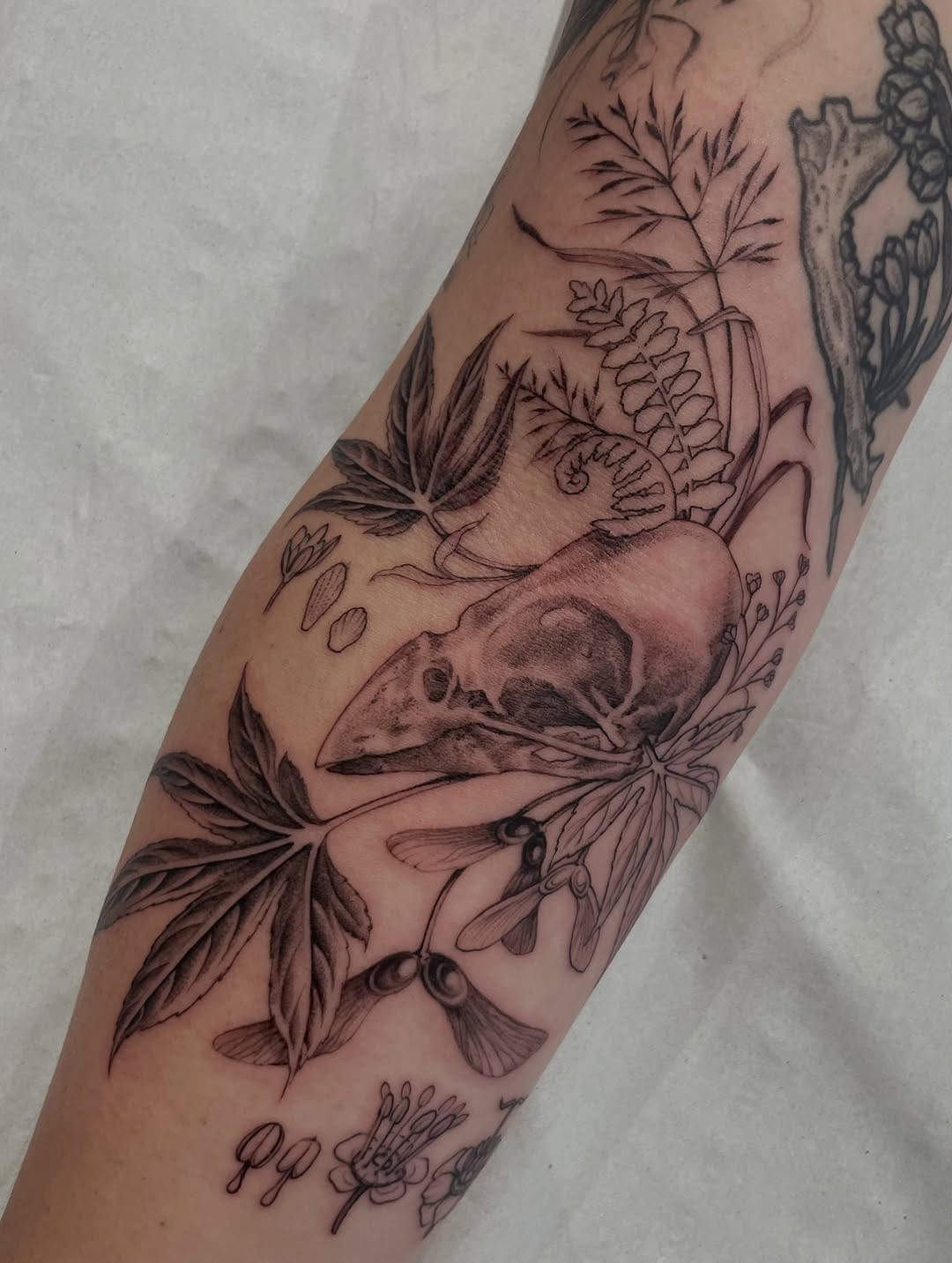 Post 2 by 𝕽𝖊𝖒𝖞  𝕹𝖚𝖗𝖘𝖊 ✶ T a t t o o ✶ on Instagram (carousel)