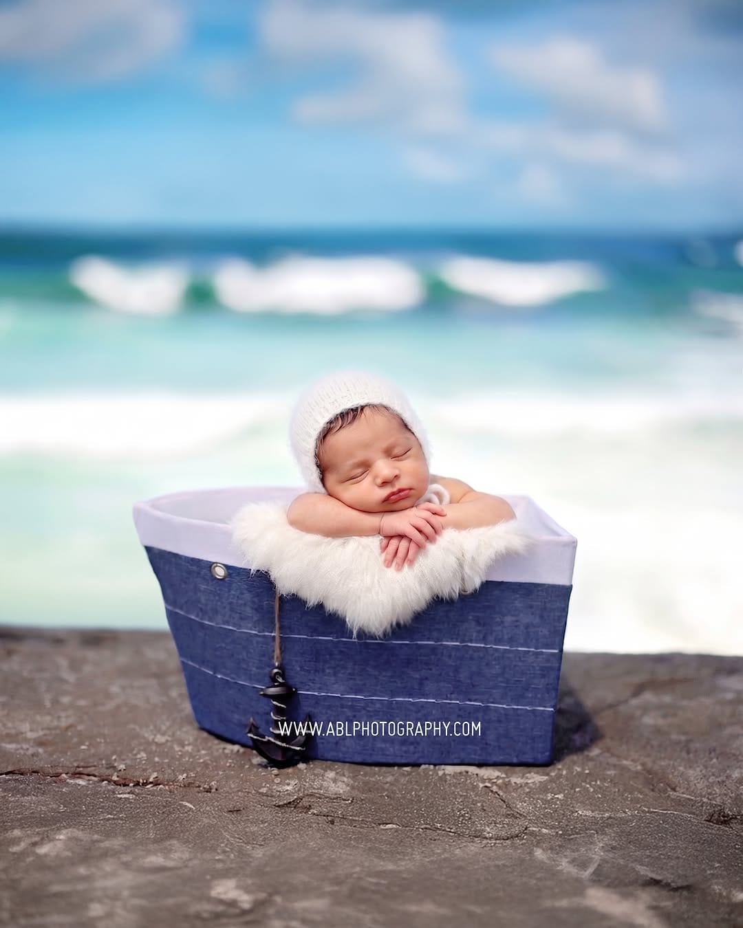Post 3 by San Diego Newborn Photographer on Instagram (image)