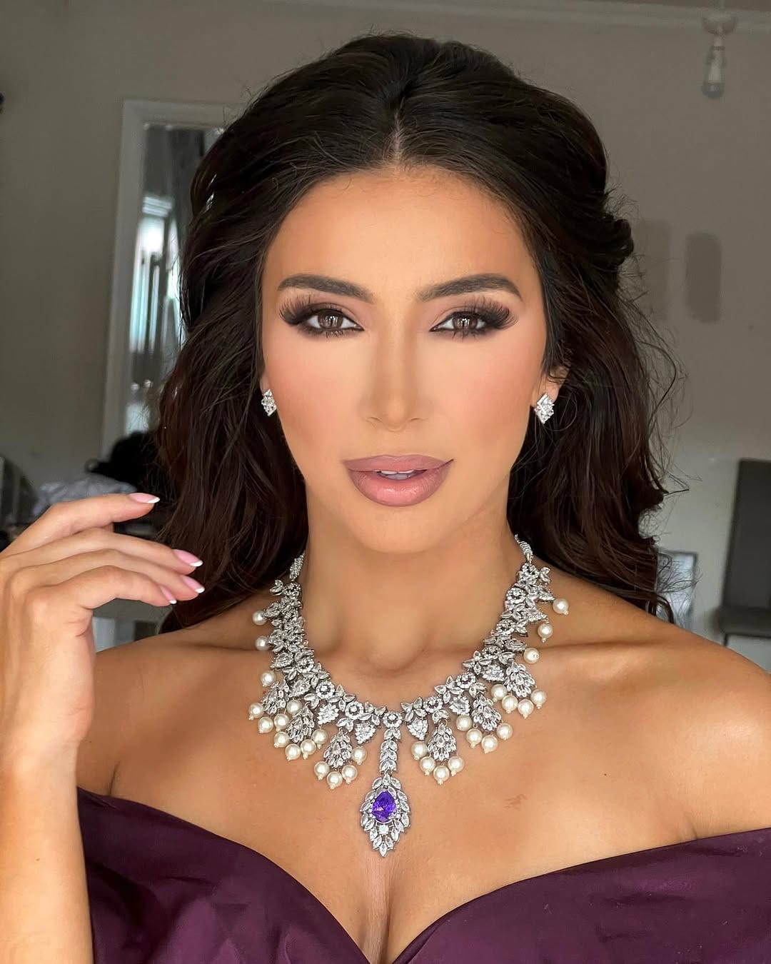 Post 8 by 𝐒𝐀𝐃𝐈𝐀 𝐇𝐔𝐒𝐒𝐀𝐈𝐍 on Instagram (carousel)