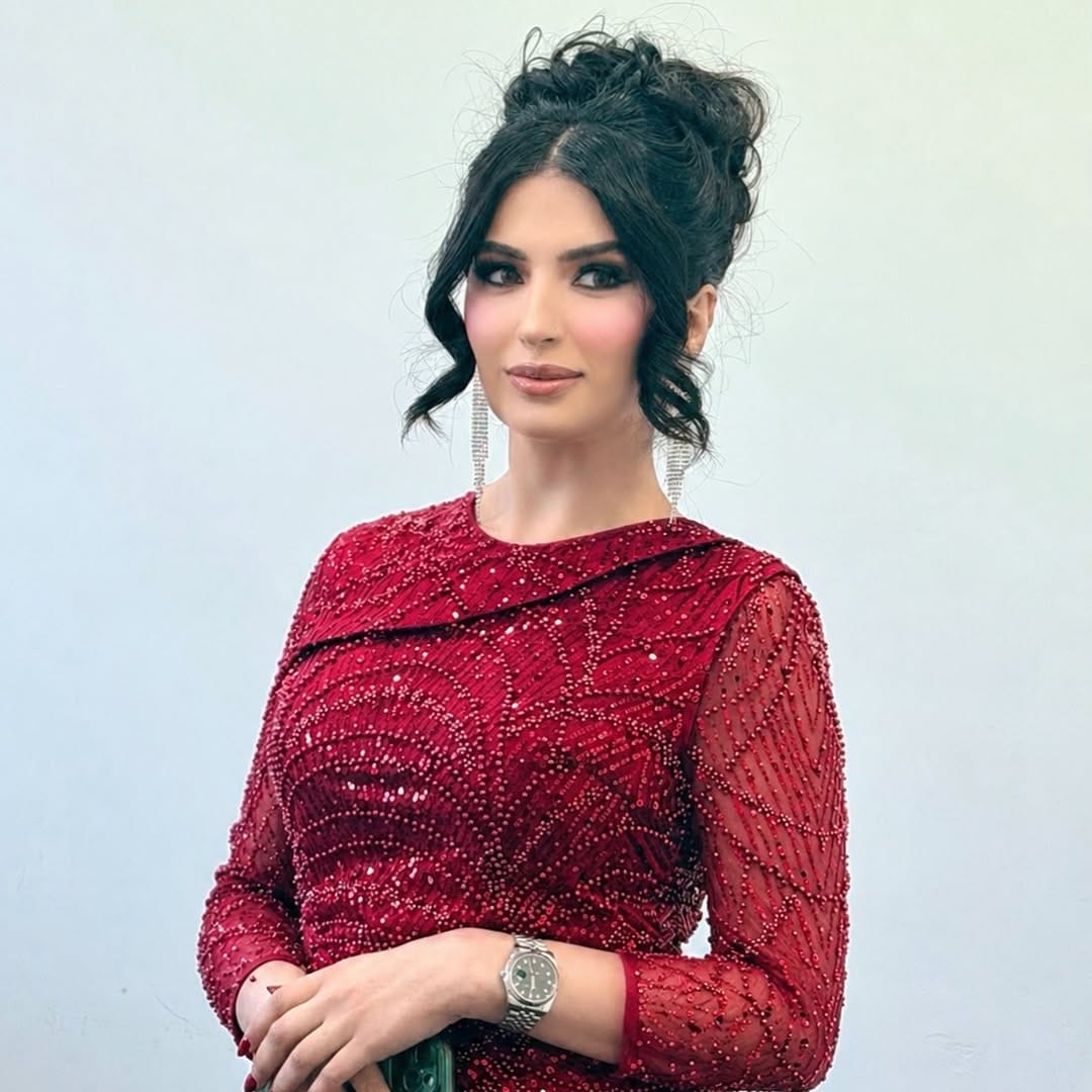 Post 3 by 𝐒𝐀𝐃𝐈𝐀 𝐇𝐔𝐒𝐒𝐀𝐈𝐍 on Instagram (carousel)
