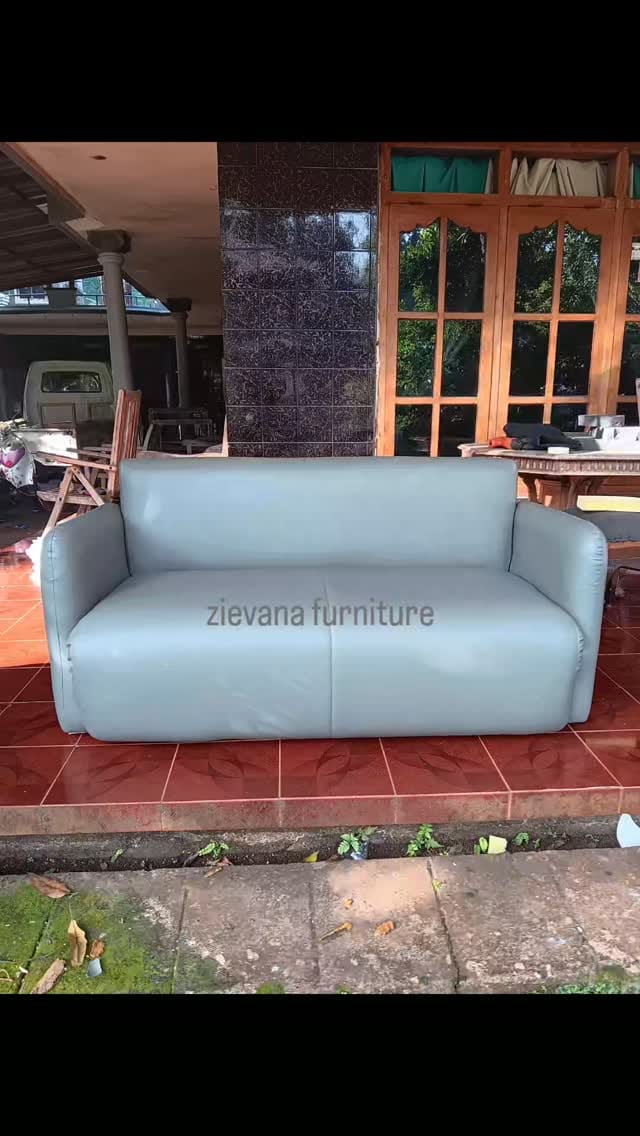 Post 10 by ZIEVANA FURNITURE on Instagram (video)