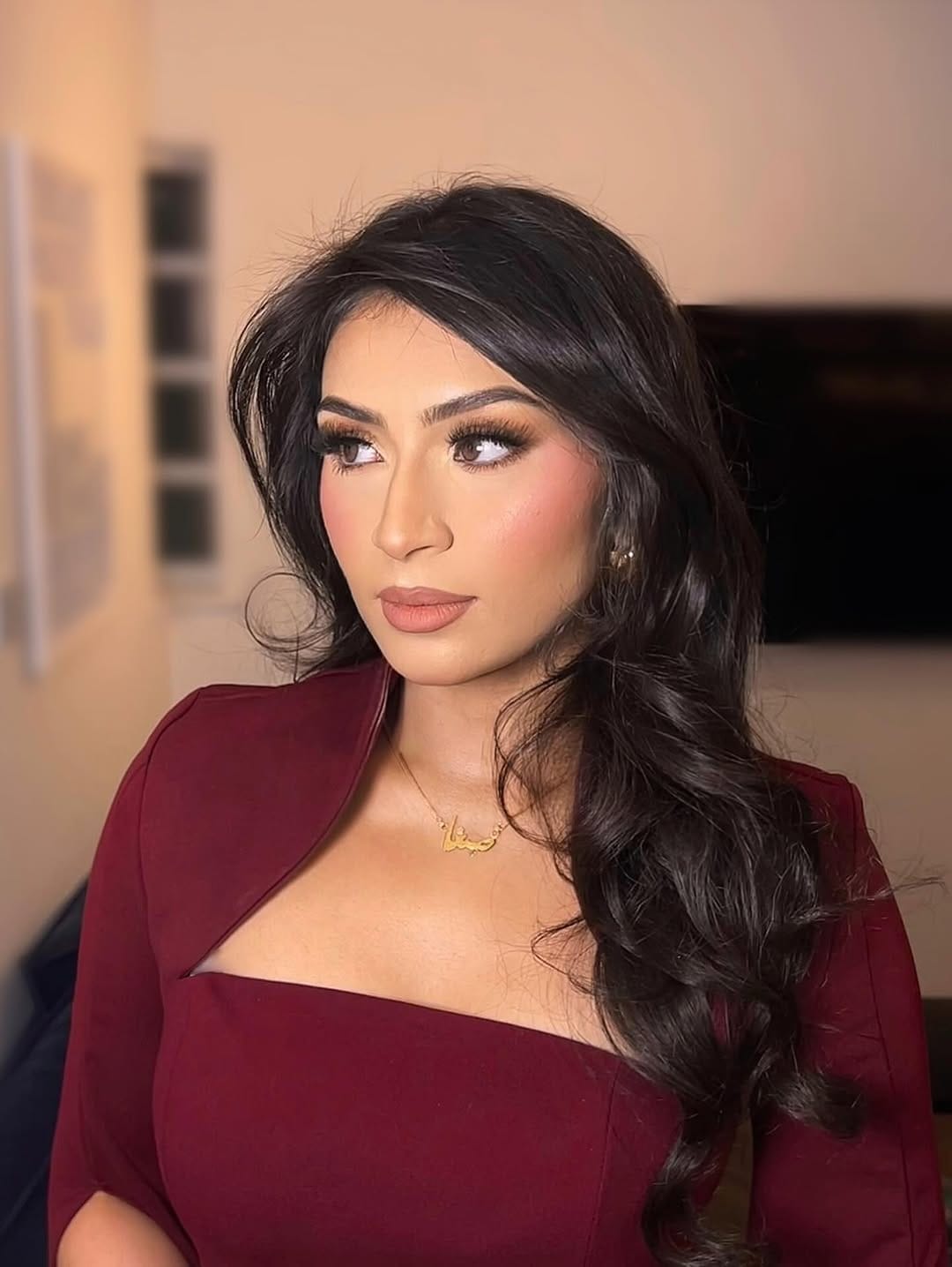 Post 6 by Bridal Makeup Artist on Instagram (carousel)