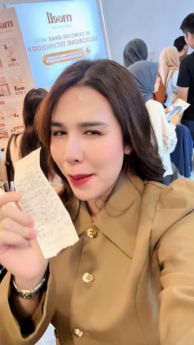 Post 8 by Gisca Puteri Casytha Purba on Instagram (video)