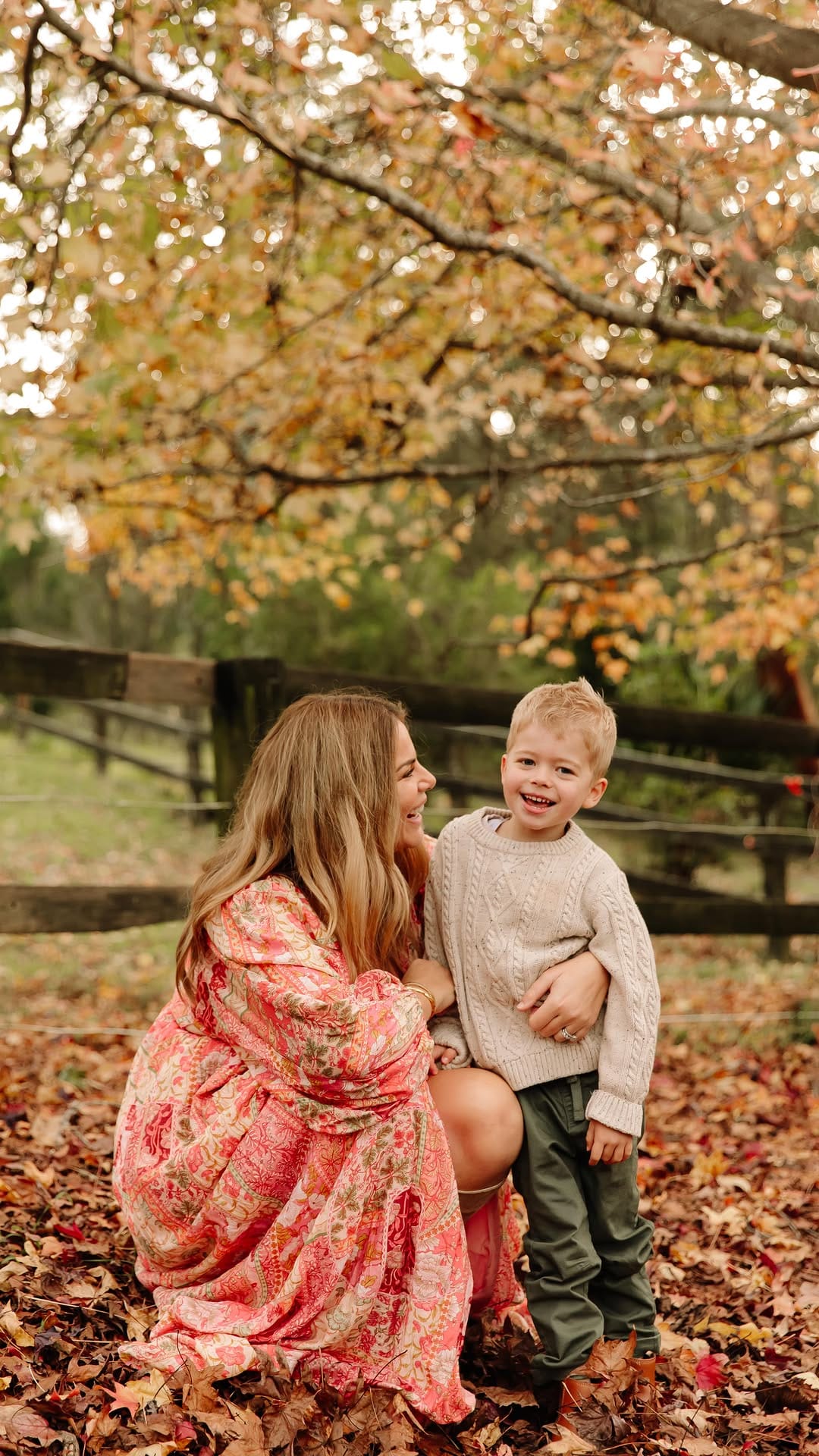 Post 9 by Jess ❁ Family & Newborn Photographer on Instagram (video)