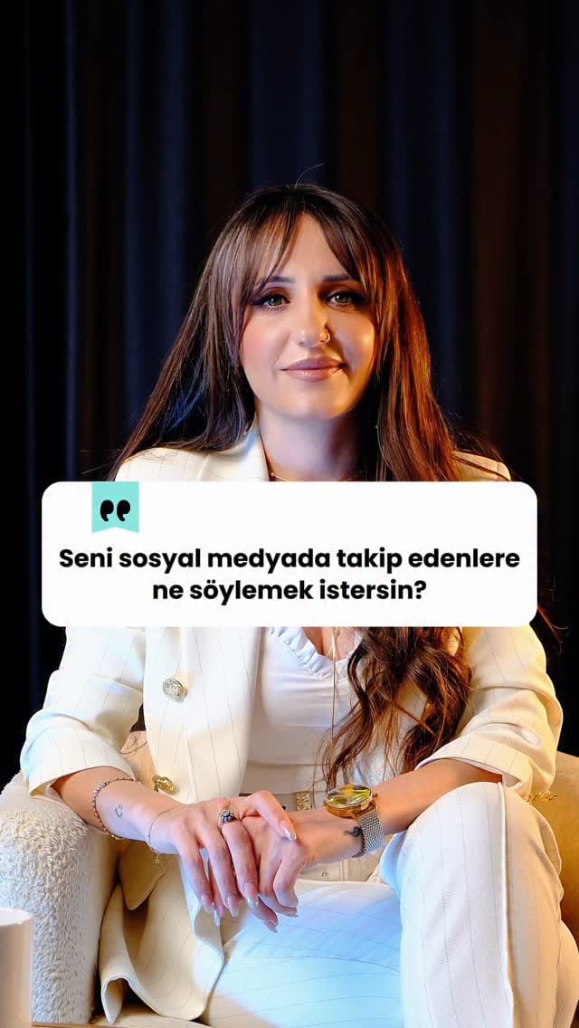 Post 1 by Gülcan Sağlar Make-up Artist on Instagram (video)