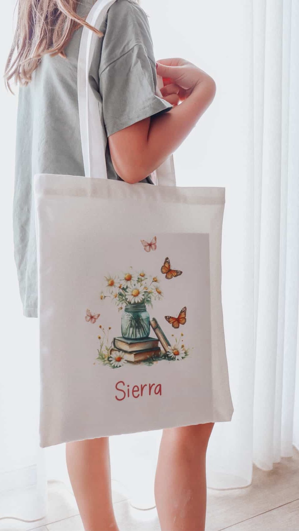 Post 9 by Miss Ali's - Personalised keepsakes & décor on Instagram (video)