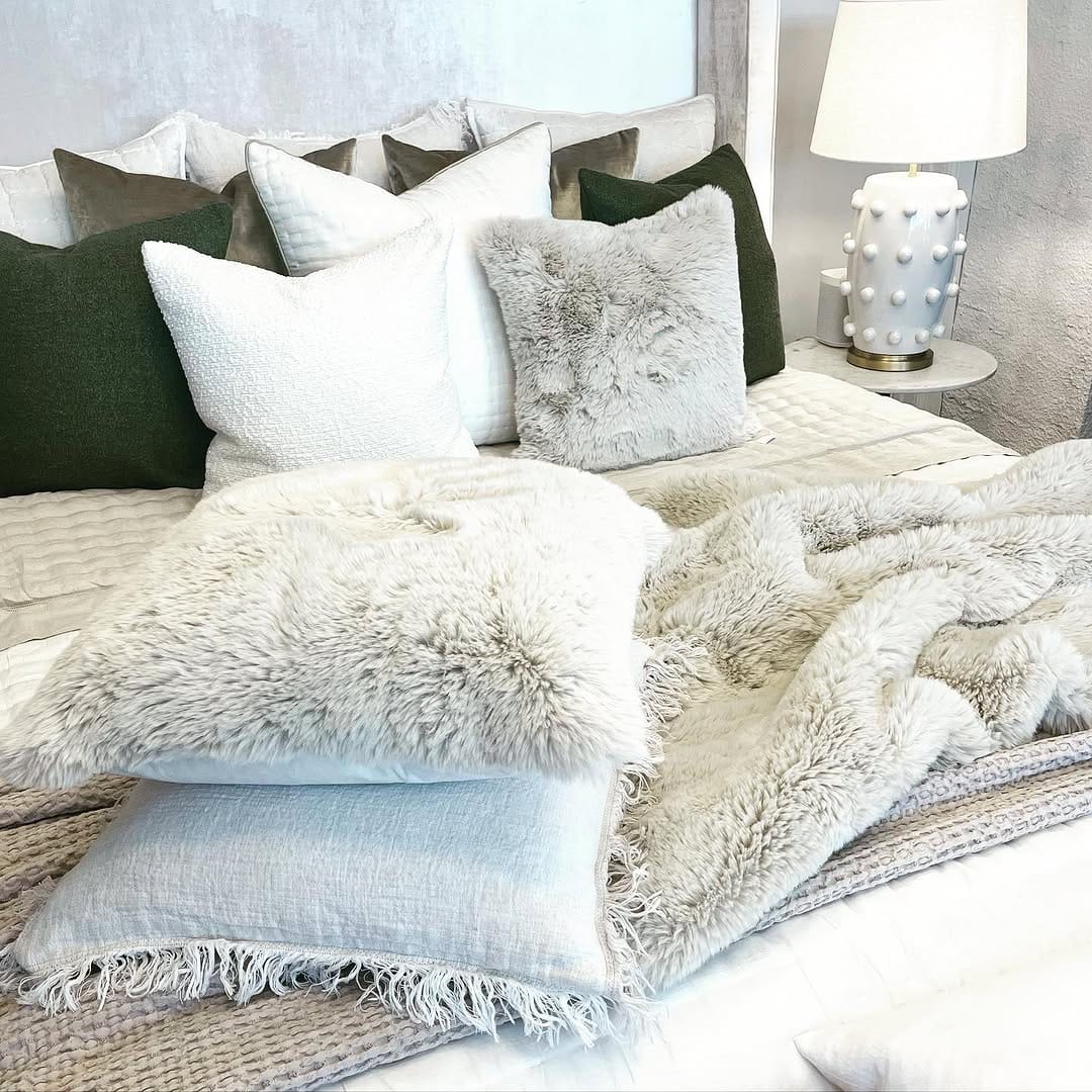 Post 8 by THE NEW COCOON on Instagram (image)