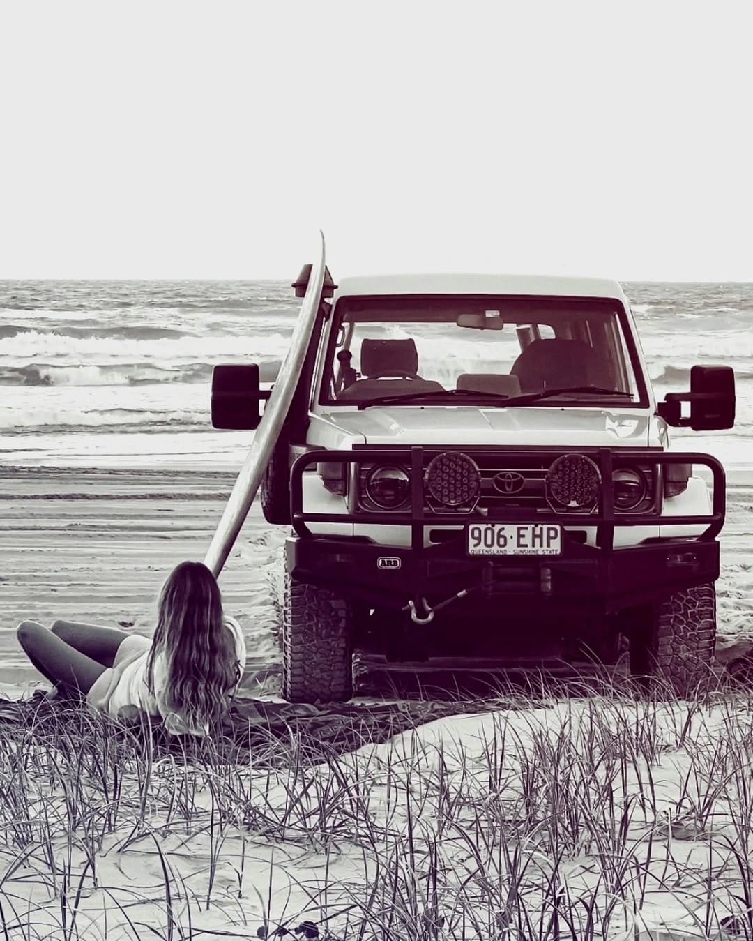Post 8 by • 𝙽𝙸𝙲 & 𝙹𝙾 𝙴𝚇𝙿𝙻𝙾𝚁𝙴 𝙰𝚄𝚂 | 𝑽𝒂𝒏𝒍𝒊𝒇𝒆 | 𝑻𝒓𝒐𝒐𝒑𝒚 • on Instagram (carousel)
