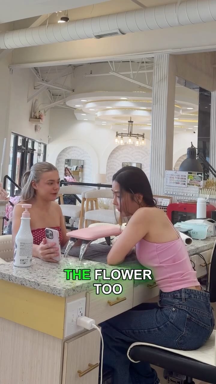 Post 3 by Ivy🌸 on Instagram (video)