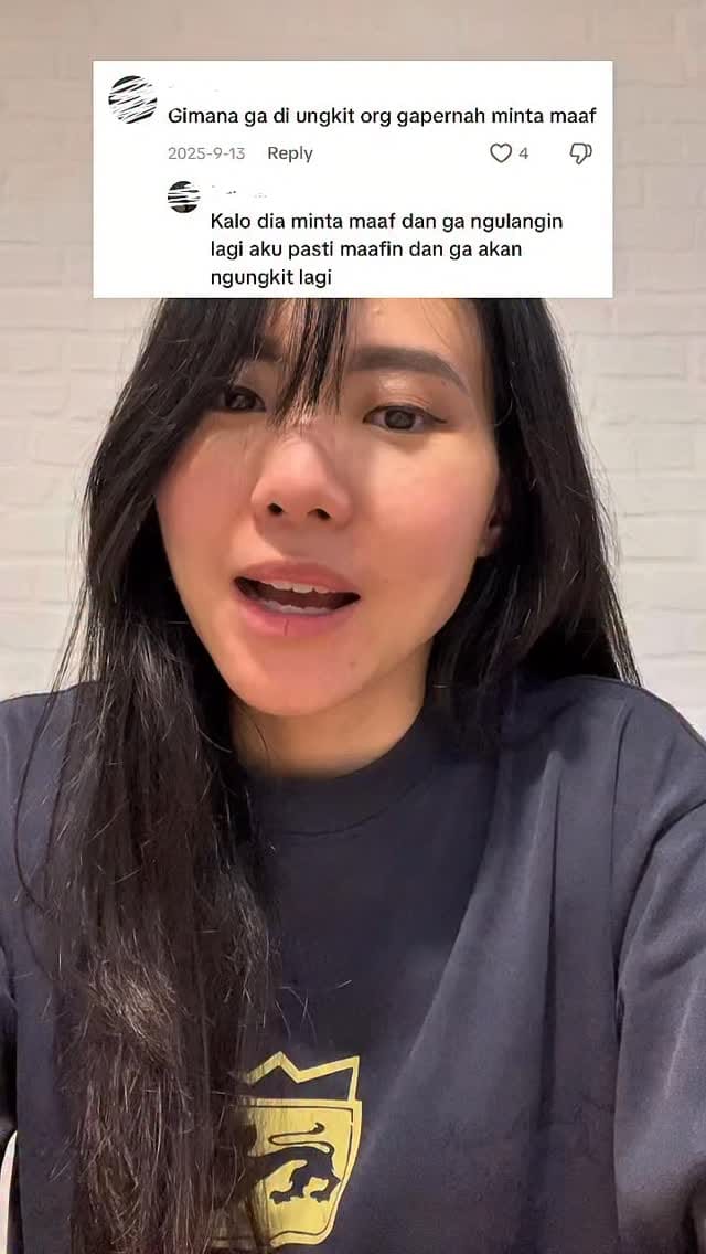 Post 7 by Elisheba Soetopo on Instagram (video)