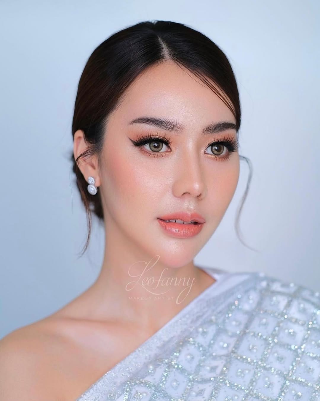 Post 8 by Leofanny Novianti | MUA MEDAN (🇨🇷🇰🇷🇲🇨 CERTIFIED) on Instagram (image)