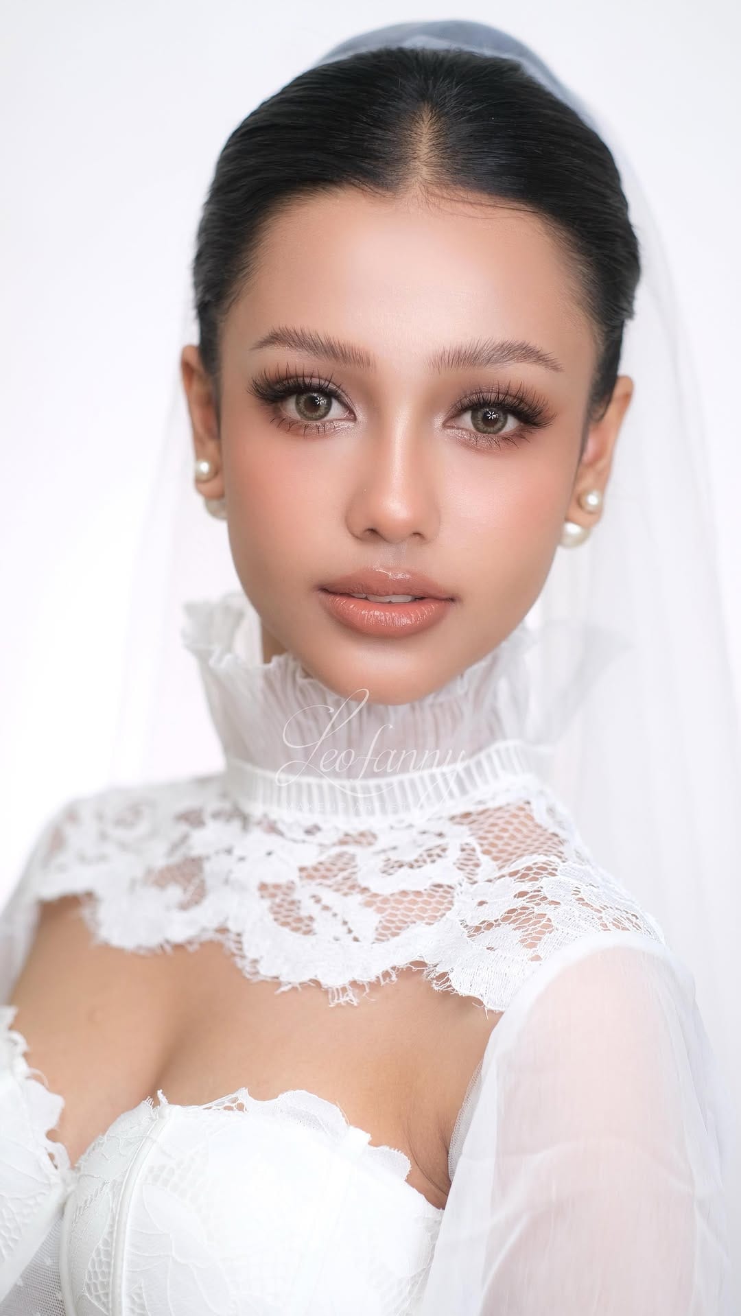 Post 3 by Leofanny Novianti | MUA MEDAN (🇨🇷🇰🇷🇲🇨 CERTIFIED) on Instagram (video)