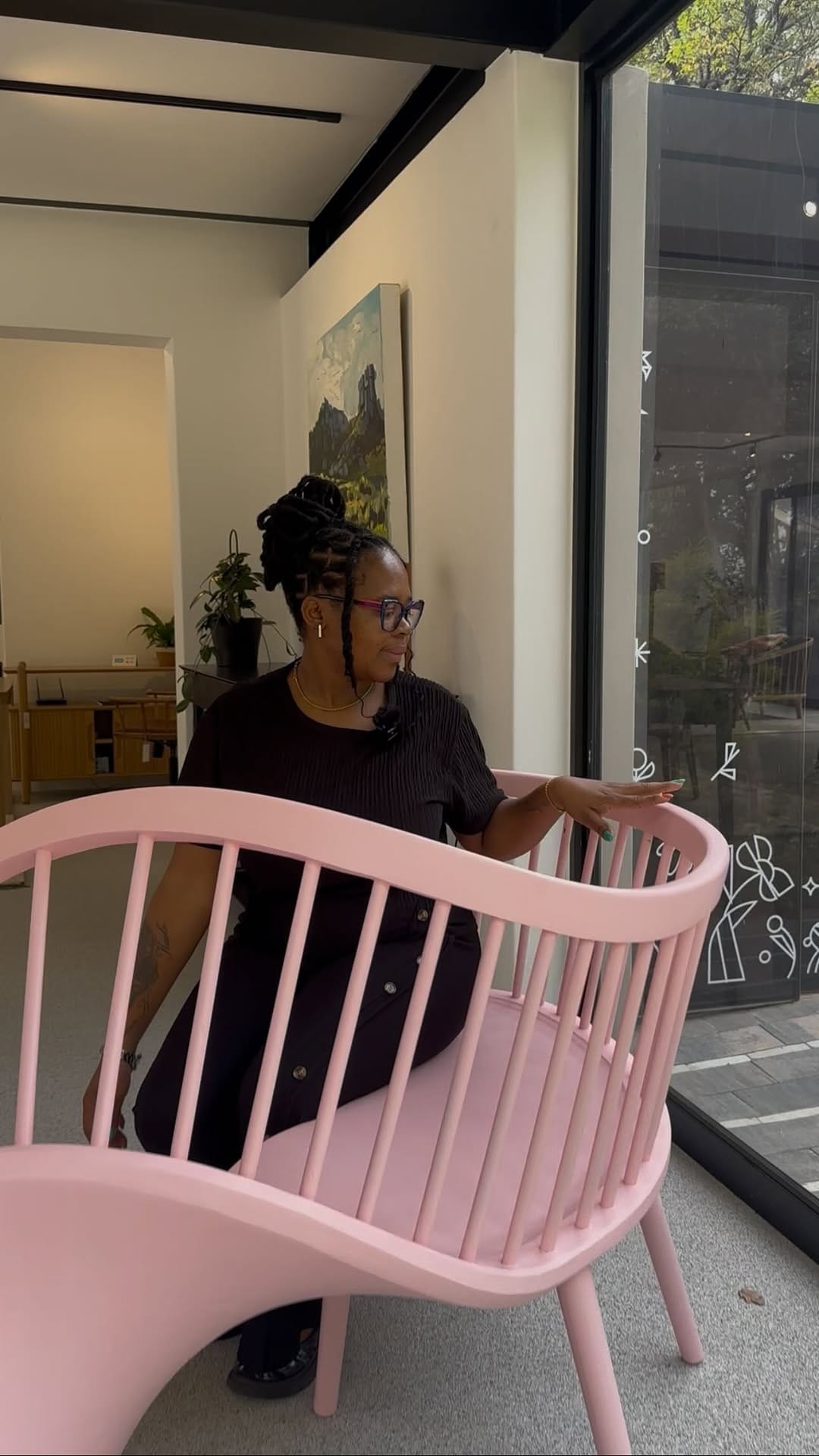 Post 7 by SOLID OAK FURNITURE MADE IN SOUTH AFRICA on Instagram (video)