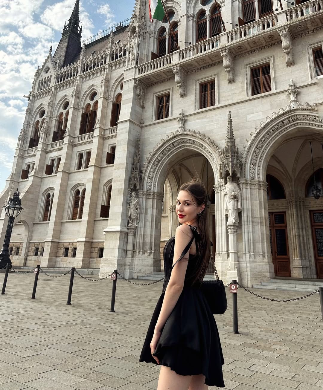 Post 9 by Victoria🇺🇦 on Instagram (image)