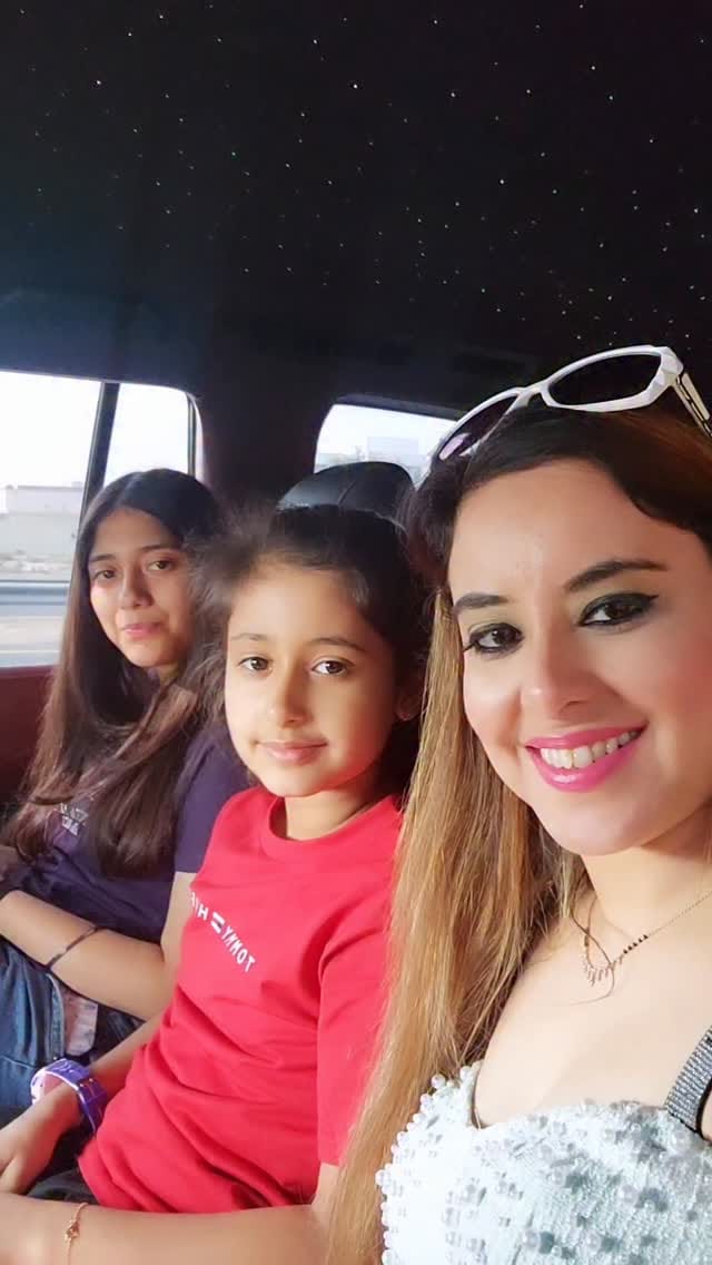 Post 6 by pooja23 on Instagram (video)