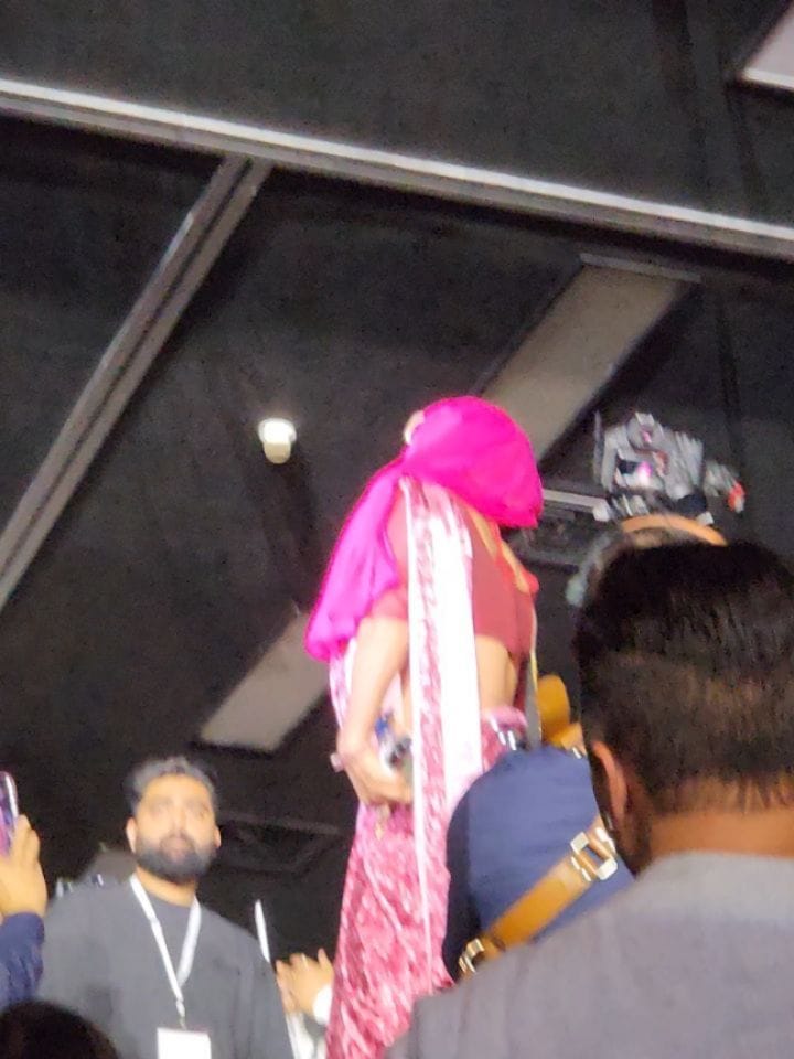 Post 4 by pooja23 on Instagram (carousel)