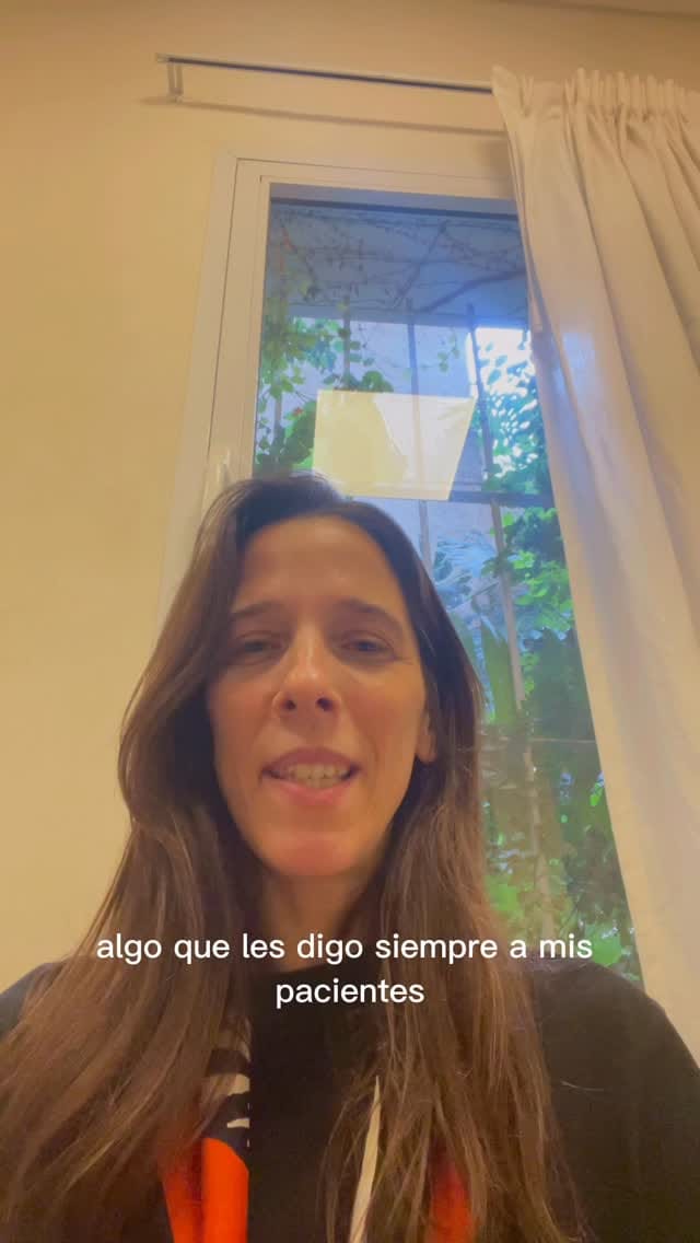 Post 6 by Dra Lucila Krolovetzky on Instagram (video)