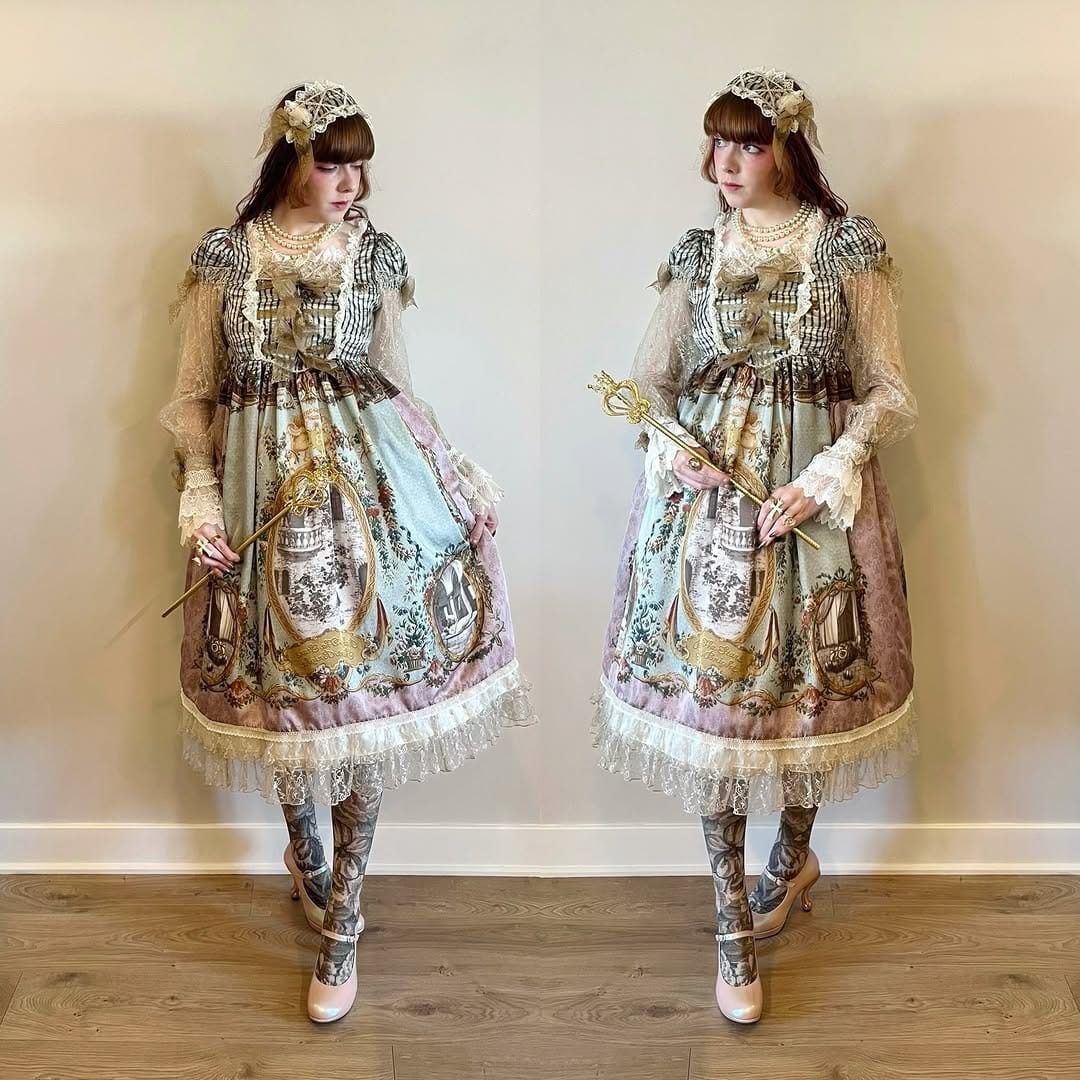 Post 3 by Marianne Emmanuelle on Instagram (carousel)